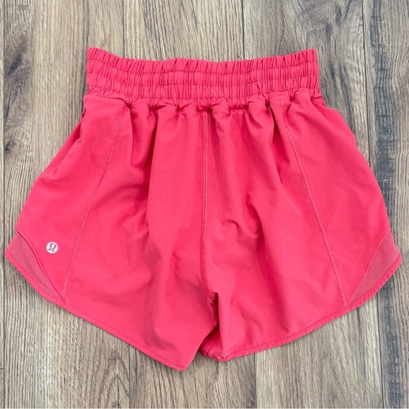 lululemon athletica Pants - Lululemon Hotty Hot High Rise Shorts 4" In Glaze Pink Size 2